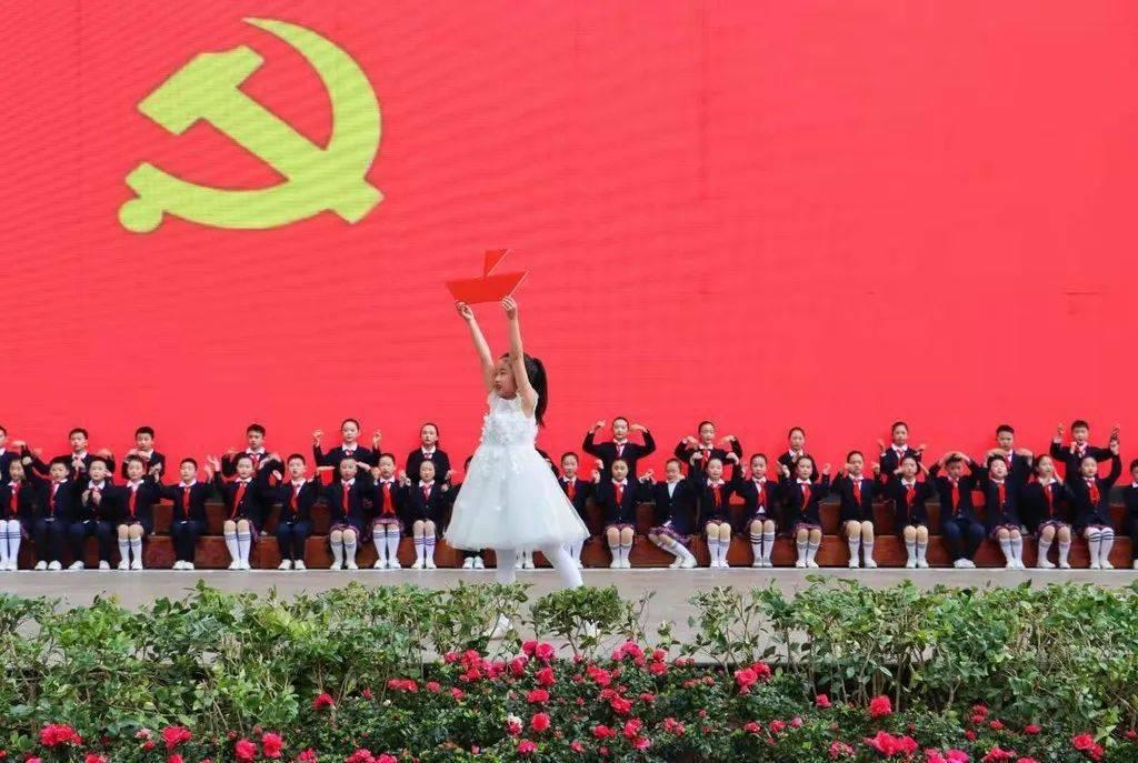 港股异动 | 医药股持续走低 地缘政治风险扰动 创新药企现金流问题存隐忧